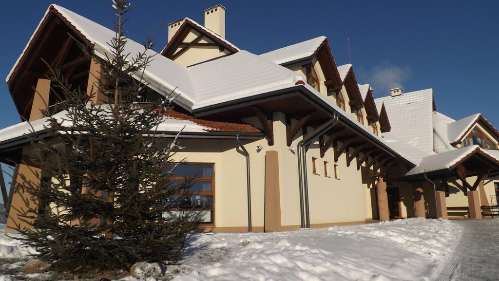 Zajazd Bieszczadzka Ostoja Ustrzyki Dolne Exterior foto