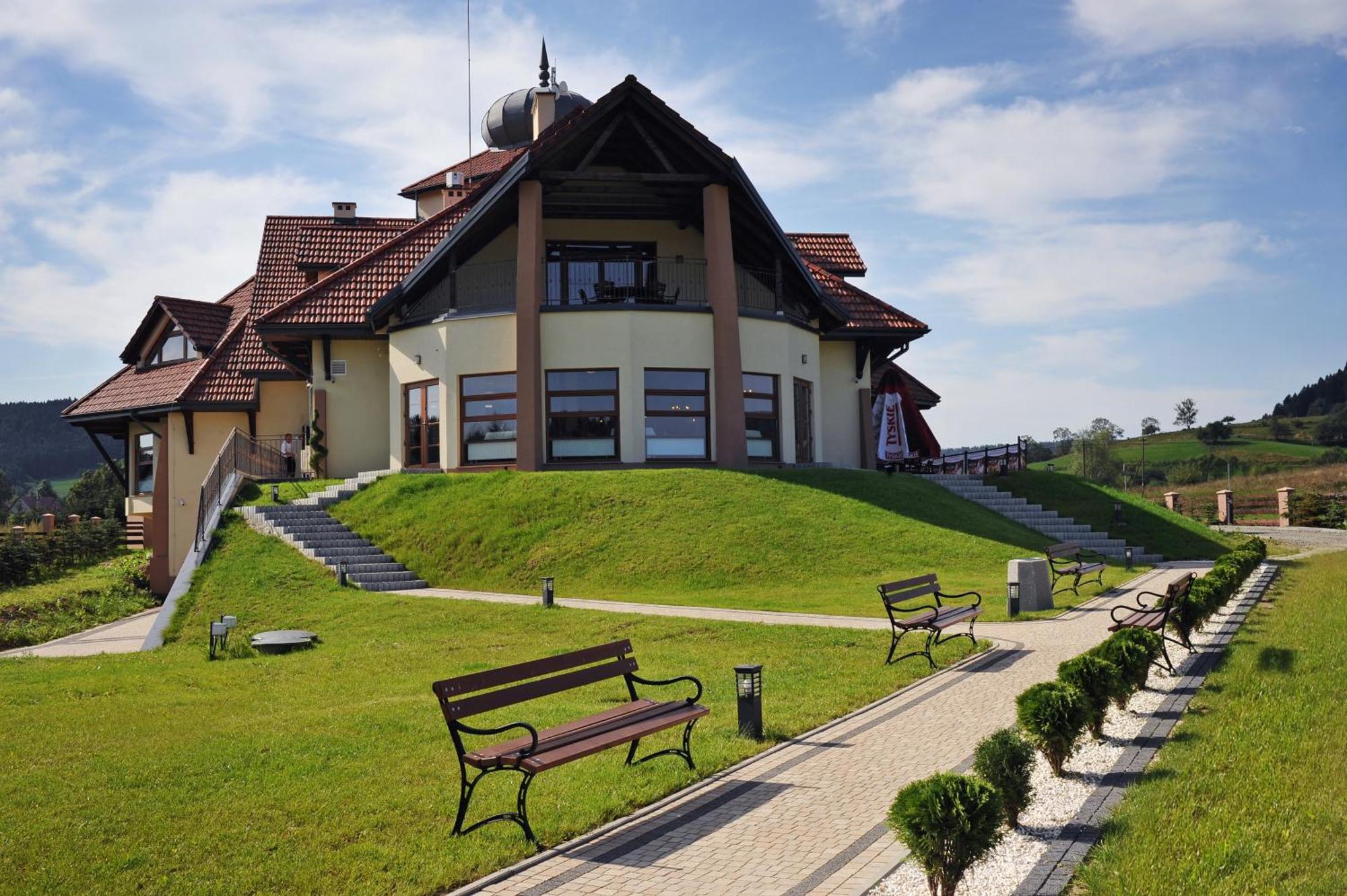 Zajazd Bieszczadzka Ostoja Ustrzyki Dolne Exterior foto